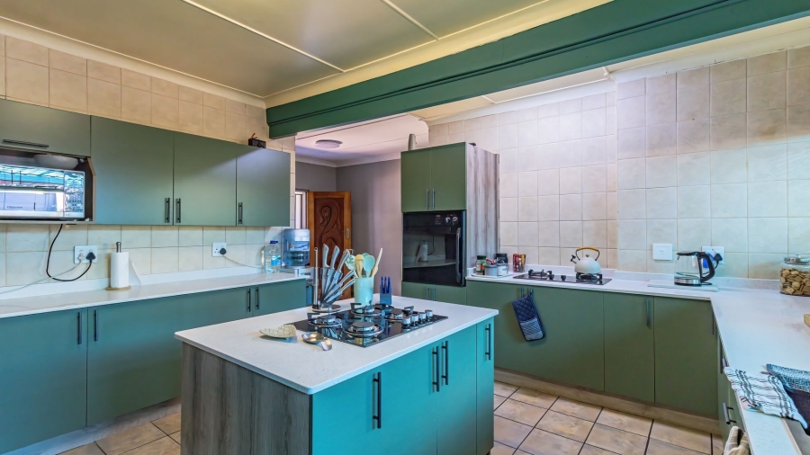 4 Bedroom Property for Sale in Bodorp North West